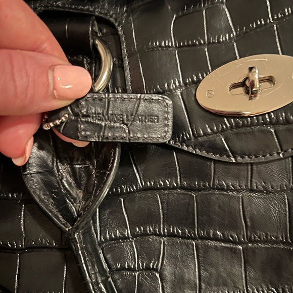 Danier crocodile leather shoulder bag - Picture 5 of 7